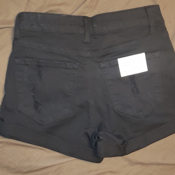 Kancan distrrssed shorts - Picture 3 of 3